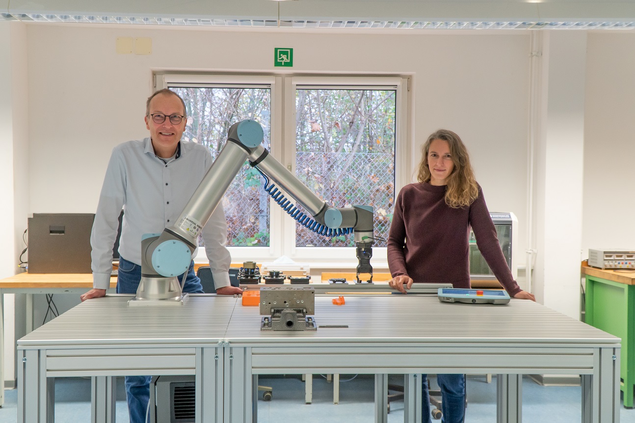 Robotics Out Of The Box – Fachhochschule Kiel möchte Laien Programmierung von Robotern ermöglichen